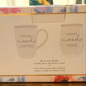 Mama needs Coffee Mama needs Wine!